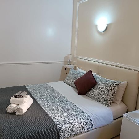 Navona Private Rooms Bnb Rom Exteriör bild